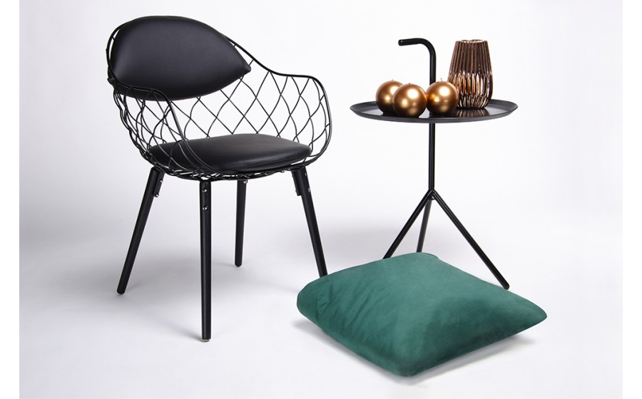 Krzesło DEMON czarne - metal, ekoskóra, podstawa drewniana