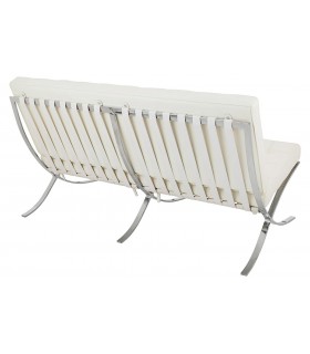 sofy Warszawa, sofa z funkcją spania, sofy showroom, sofy showroom Warszawa, skórzana sofa, eleganckie wnętrza, nowoczesne sofy