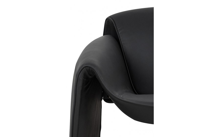 Fotel tapicerowany do salonu FLESSI czarny ekoskóra