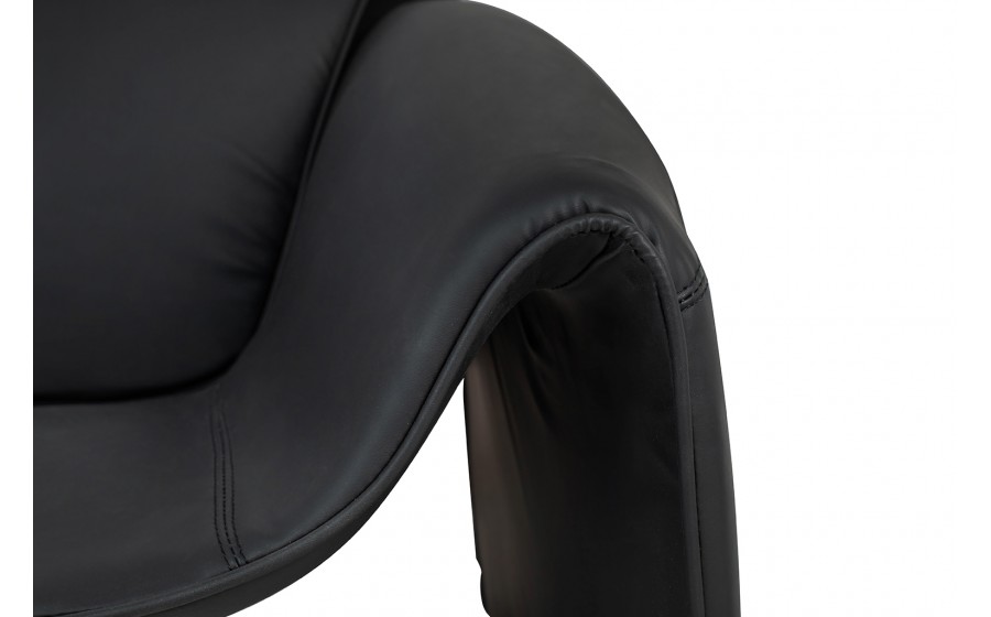 Fotel tapicerowany do salonu FLESSI czarny ekoskóra