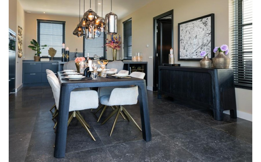 EXPO RICHMOND komoda BACCARAT - 4 drzwiowa, produkt z ekspozycji