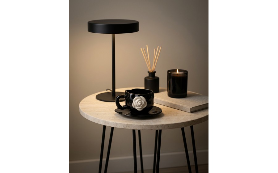 Filiżanka ze spodkiem SHP BIAŁA RÓŻA COCO czarna