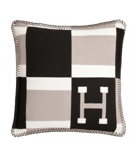 Poduszka dekoracyjna SHP PARIS HOME 43x43 czarna szara